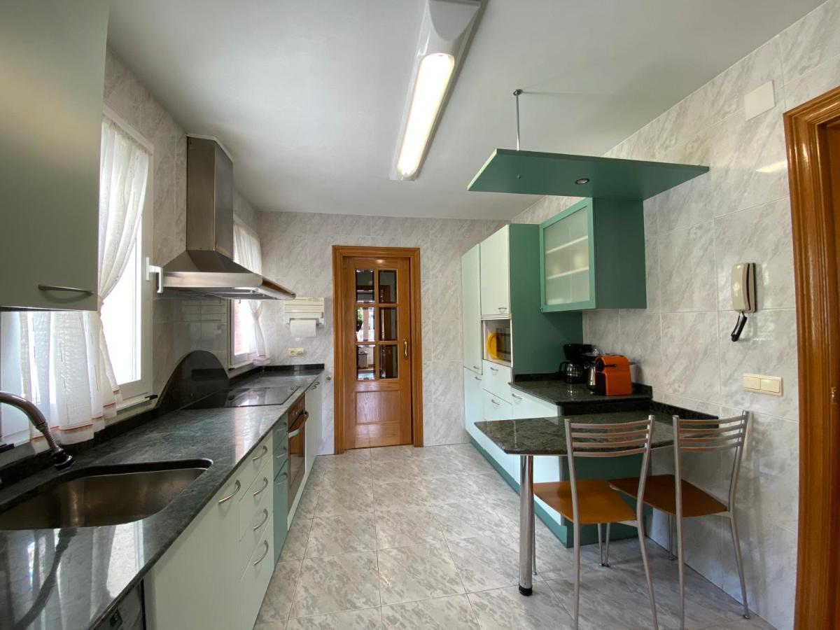 Casa Chalet Jardin Particular Ideal Grupos Y Familias Baranain Esterno foto